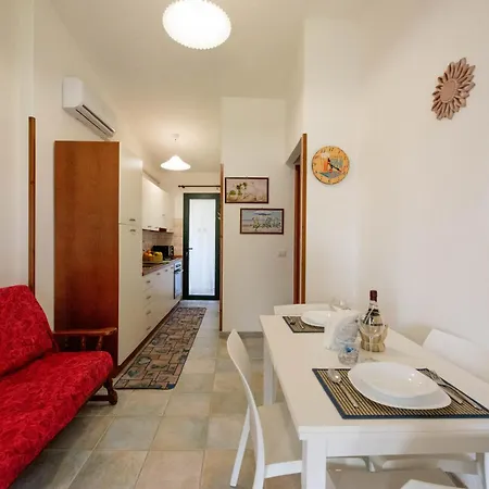 Vakantiehuis Su Leonaxi